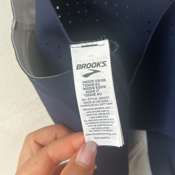 Brooks Dare Zip Run Bra 2.0 high impact size 36dd - Picture 5 of 6